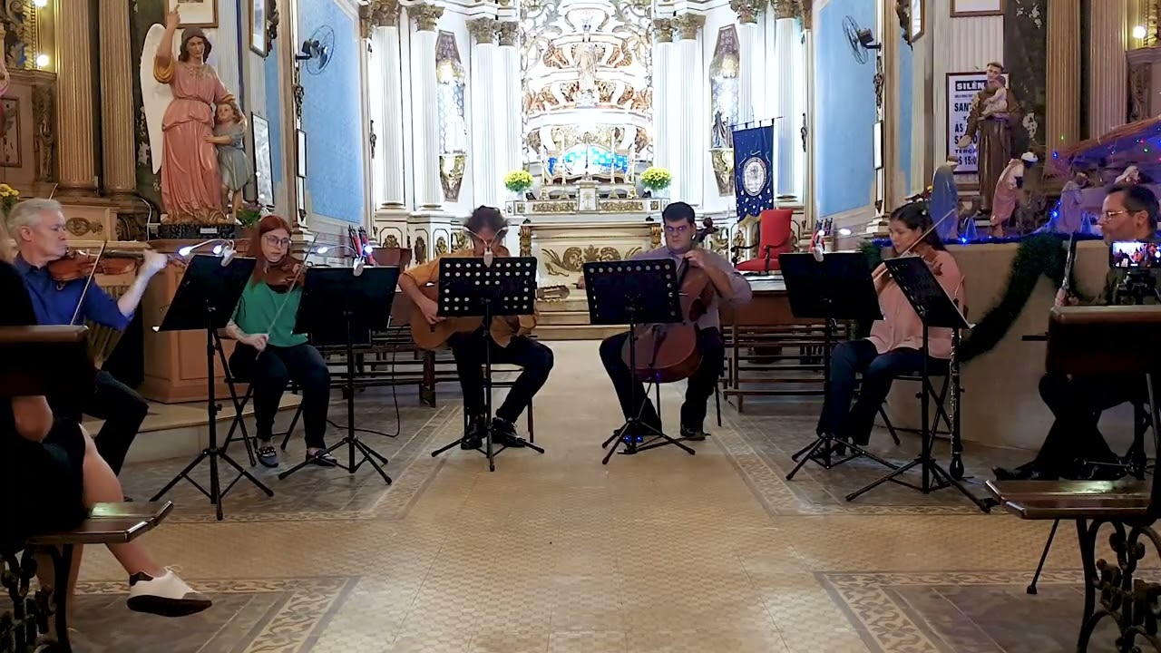 Concertino for Oboe and Strings -  III. Vivo - Brenno Blauth - Oboé Brasileiro