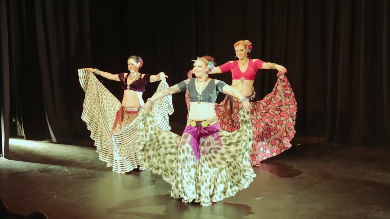 Ter'ziMoirai & Agata Zakrzewska - ATS skirt dance at Tribal Remix 2017