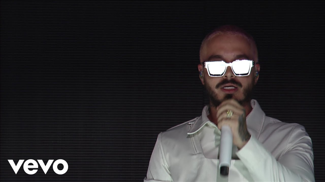 J Balvin, Jhayco - Blanco, Morado, Loco Contigo & No Me Conoce (En Vivo)