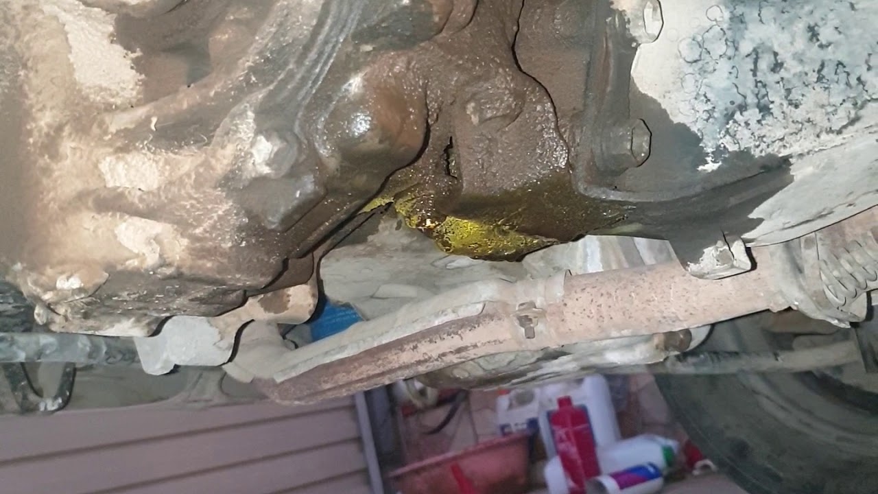 تجربة إصلاح تهريب صوفة المكينة باستخدام مادة Fixing Engine Oil Leak using AT-205
