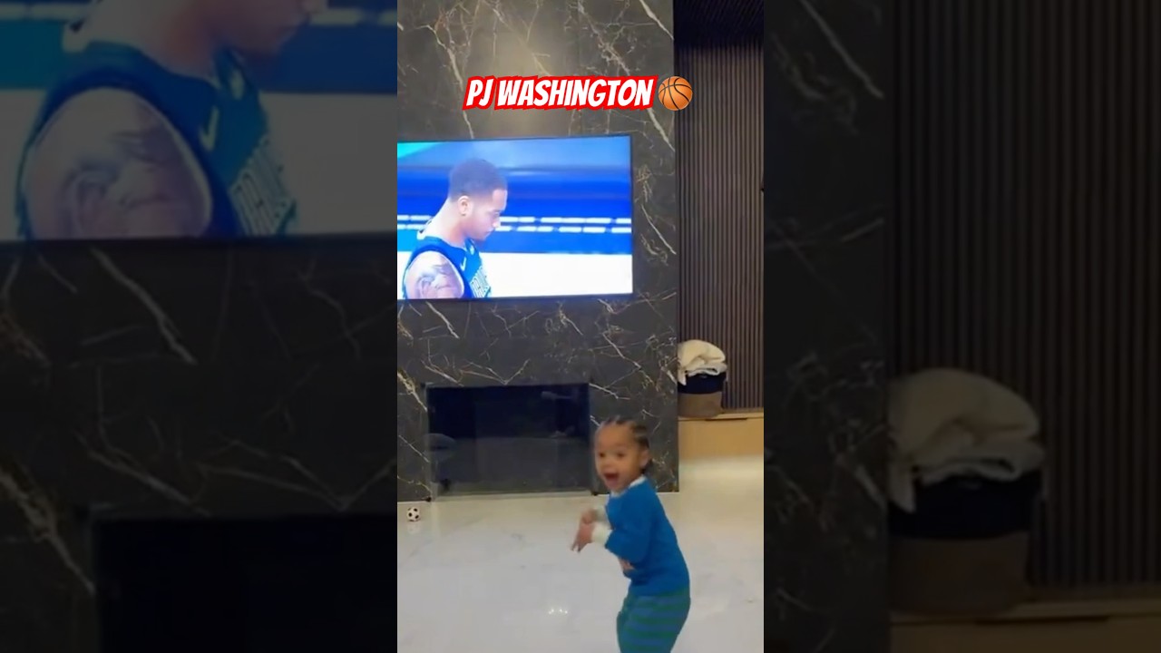 PJ Washington&rsquo;s Family Watching Him Hoop 🏀🥰 #pjwashington  #basketball #youtubeshorts