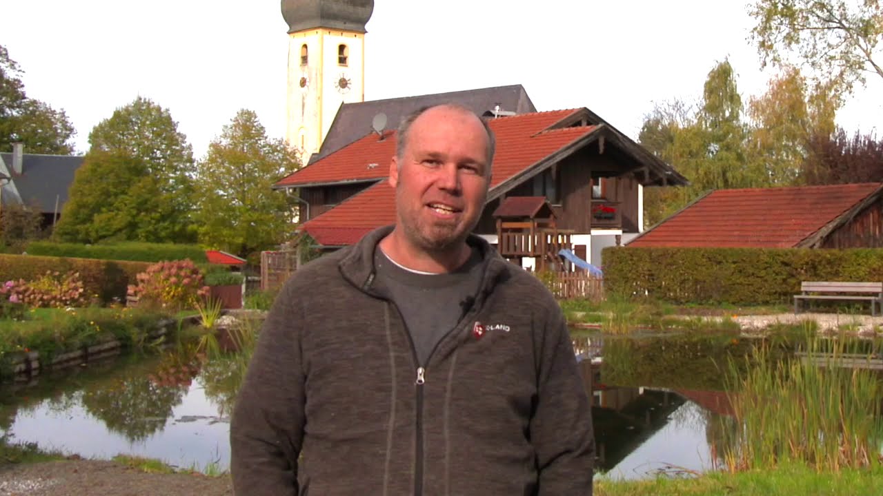 Wie überlebt ein kleiner Bauernhof? Hubert u. Katrin Knabl aus Osterwarngau erklären, wie's geht