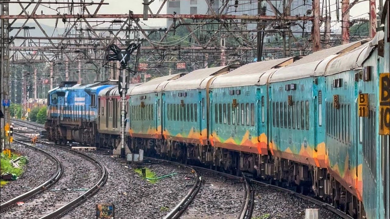 19668 Palace Queen Humsafar Express MYSURU to UDAIPUR Departing Pune | Diesel WDP4D