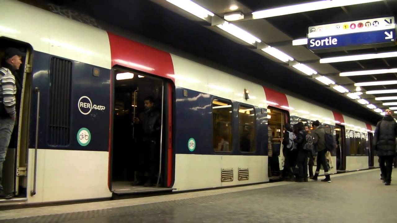 Paris-RER B-Chatelet-Les Halles