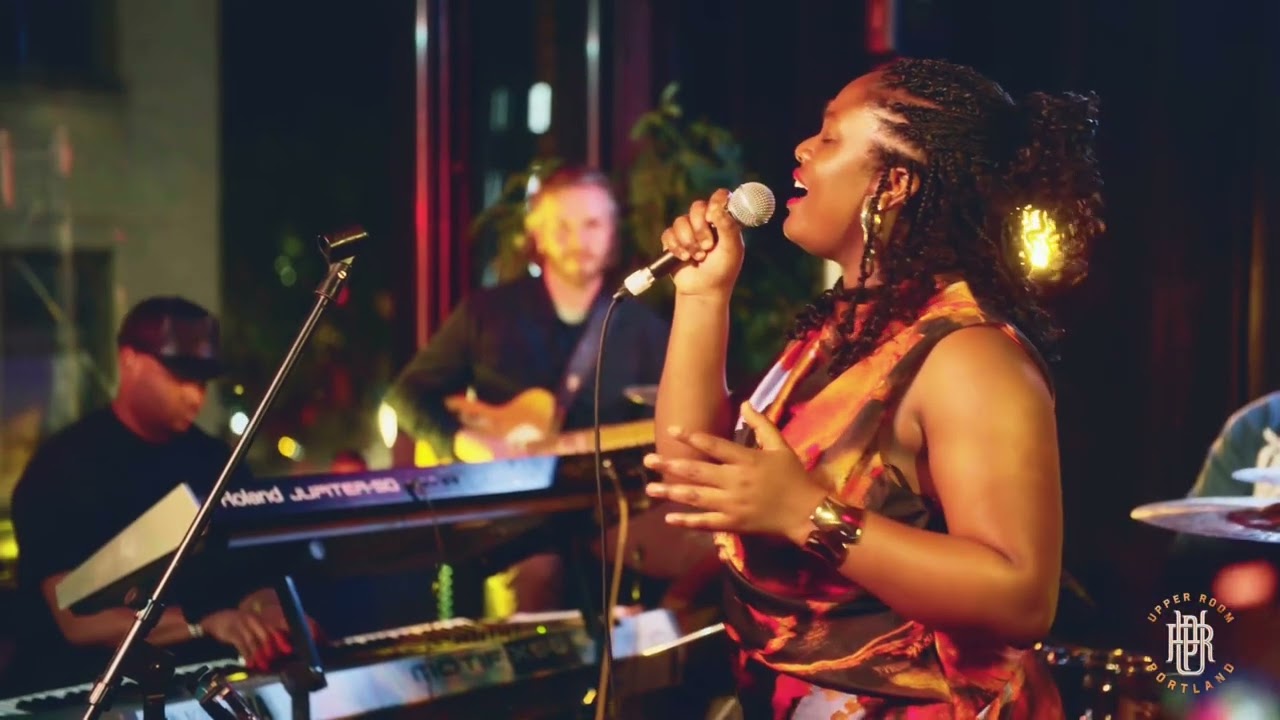 Soulful Rendition of “How Deep Is Your Love” by Ms. Talia | Upper Room Live Performance
