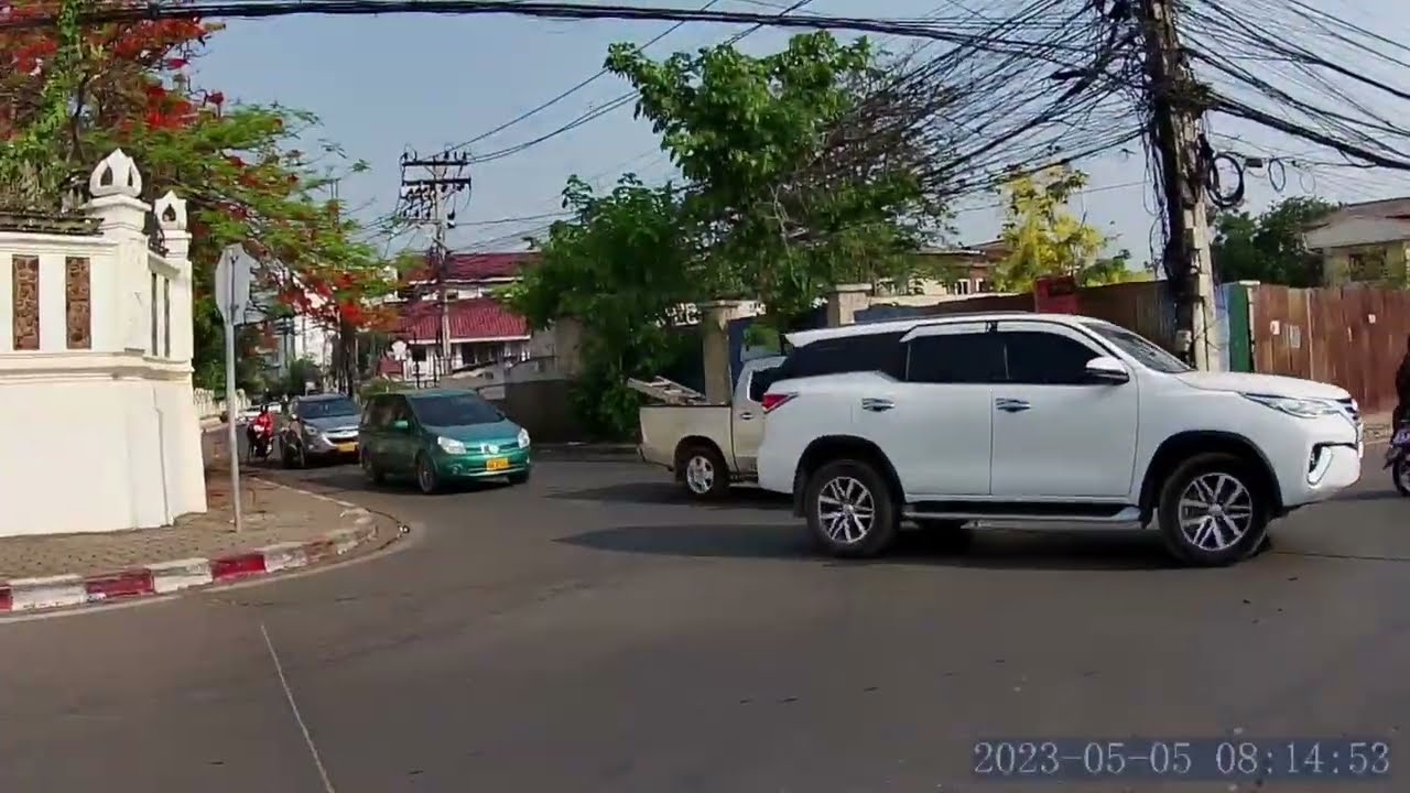 Vientiane Laos 2023 // Morning Drive to School // Annasor moTour