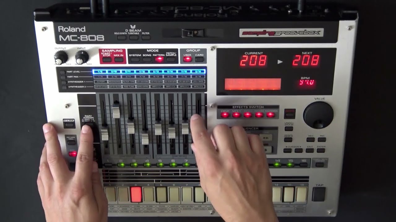 Roland MC-808 Groovebox - Factory Patterns (sounds only)
