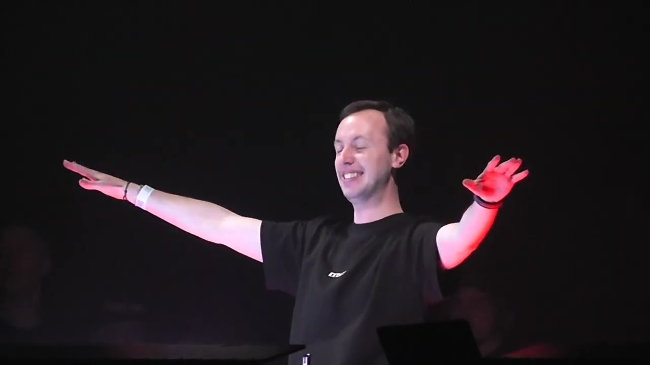 raw footage from my handycam: ASOT Rotterdam 2026, Saturday