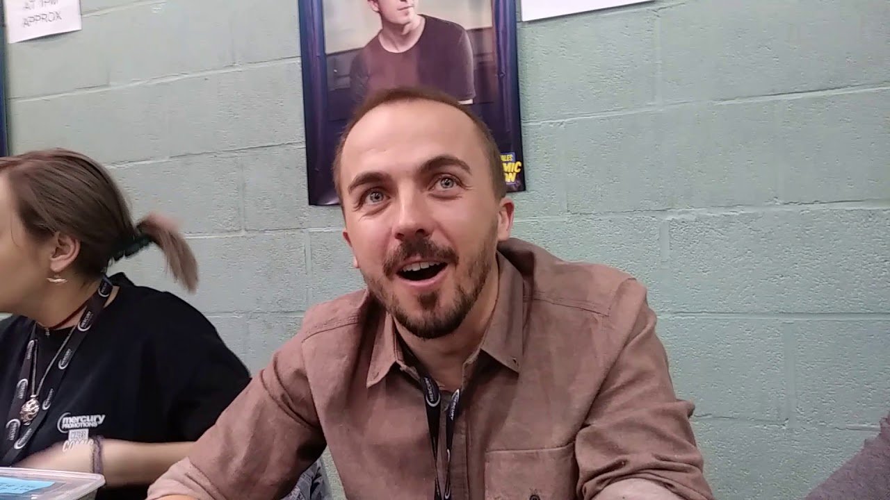 Interviewing Frankie Muniz from Malcolm in the Middle at a Wales Comic Con April 2018