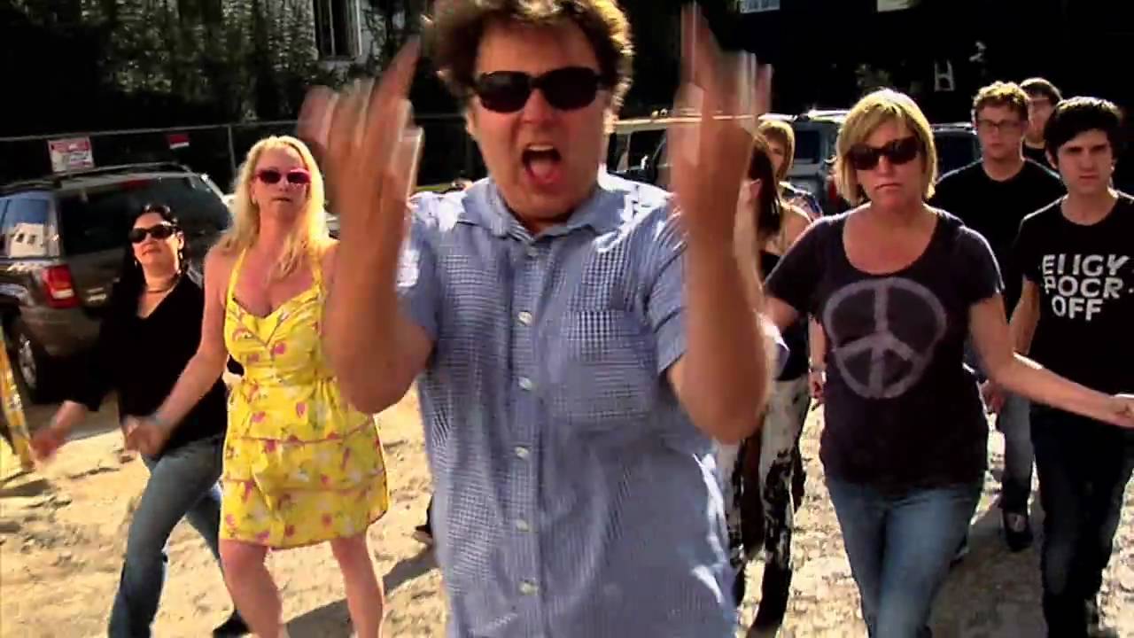 Rich Fulcher flips off LA