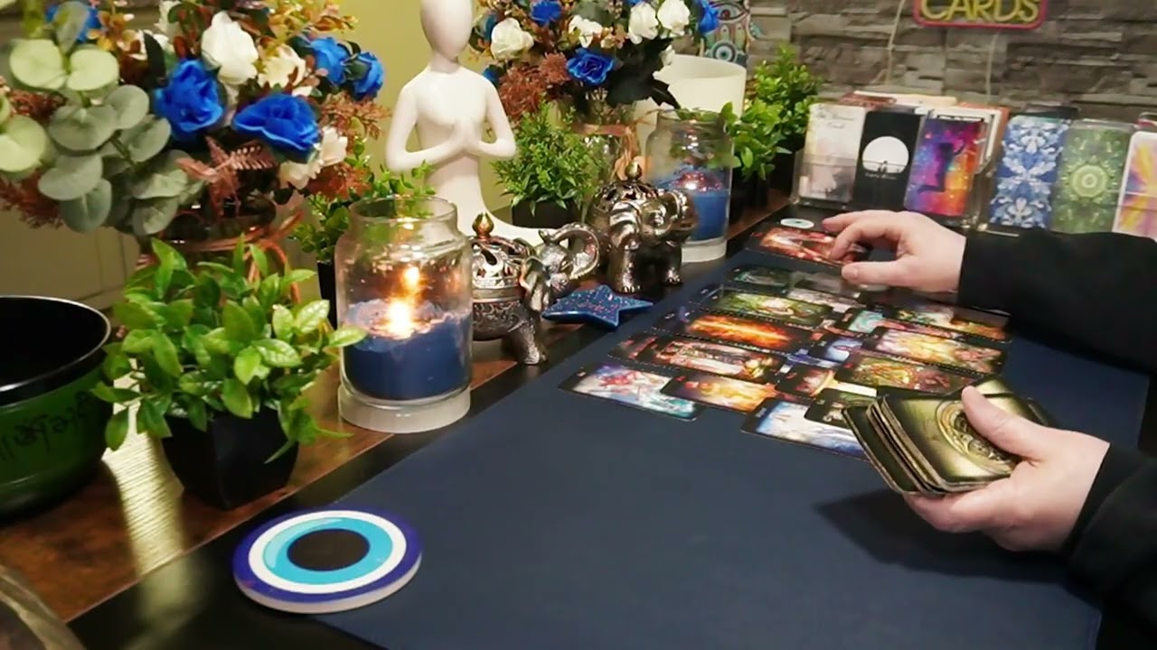 🐟 Рыбы ♓ Они интересуются вами только потому, что вы уже заняты.