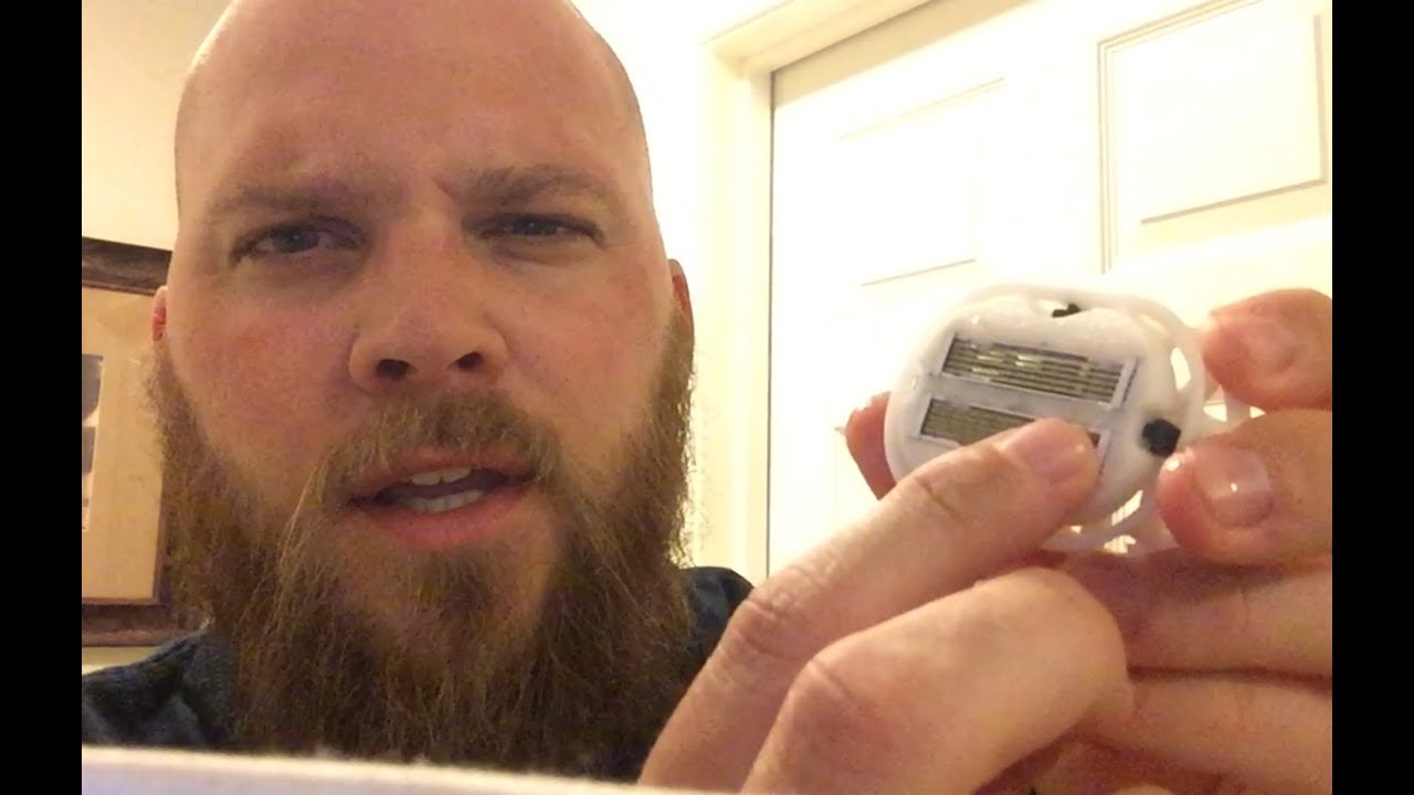 How does OmniShaver Self Clean & Sharpen?