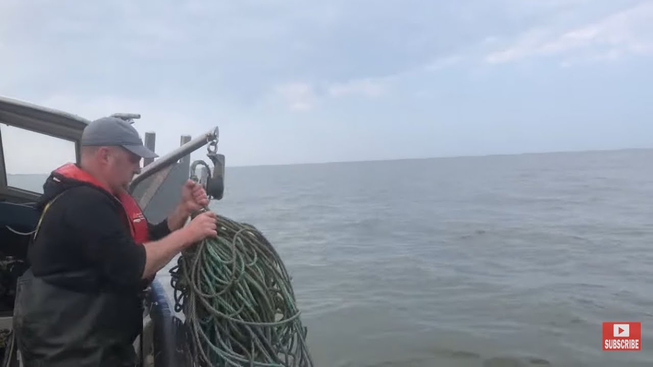 The perils of crab potting. When things go wrong! Beach boat sea fishing. Lifeboat beach BBQ.