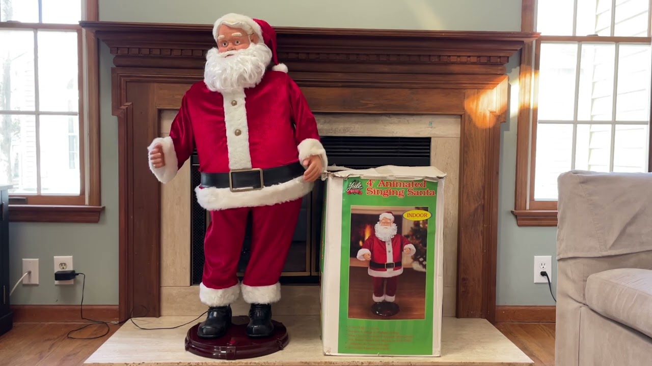Gemmy Life Size 4’ Singing (Dancing) Santa Claus Animatronic Figure