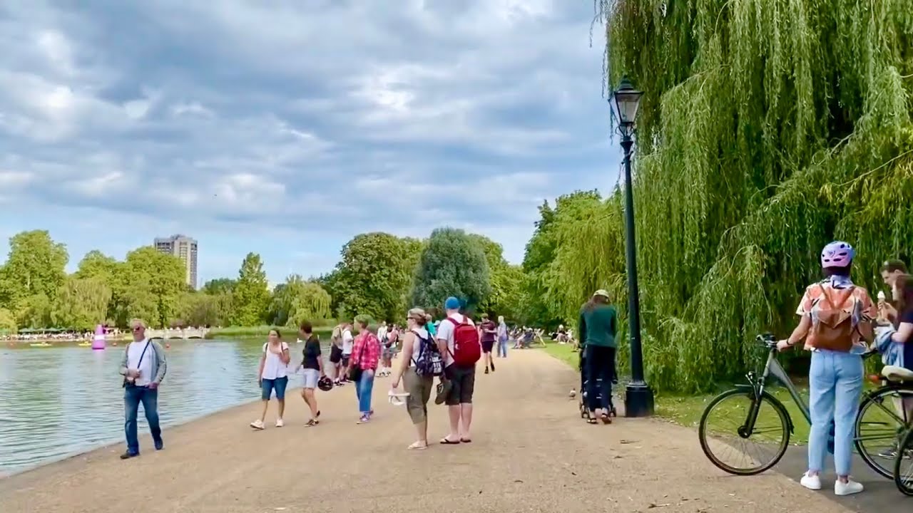London walk tour in Hyde park. Sunny day in September. Swim Serpentine 2021