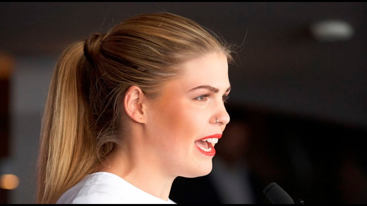 Cancer conwoman Belle Gibson returns to court