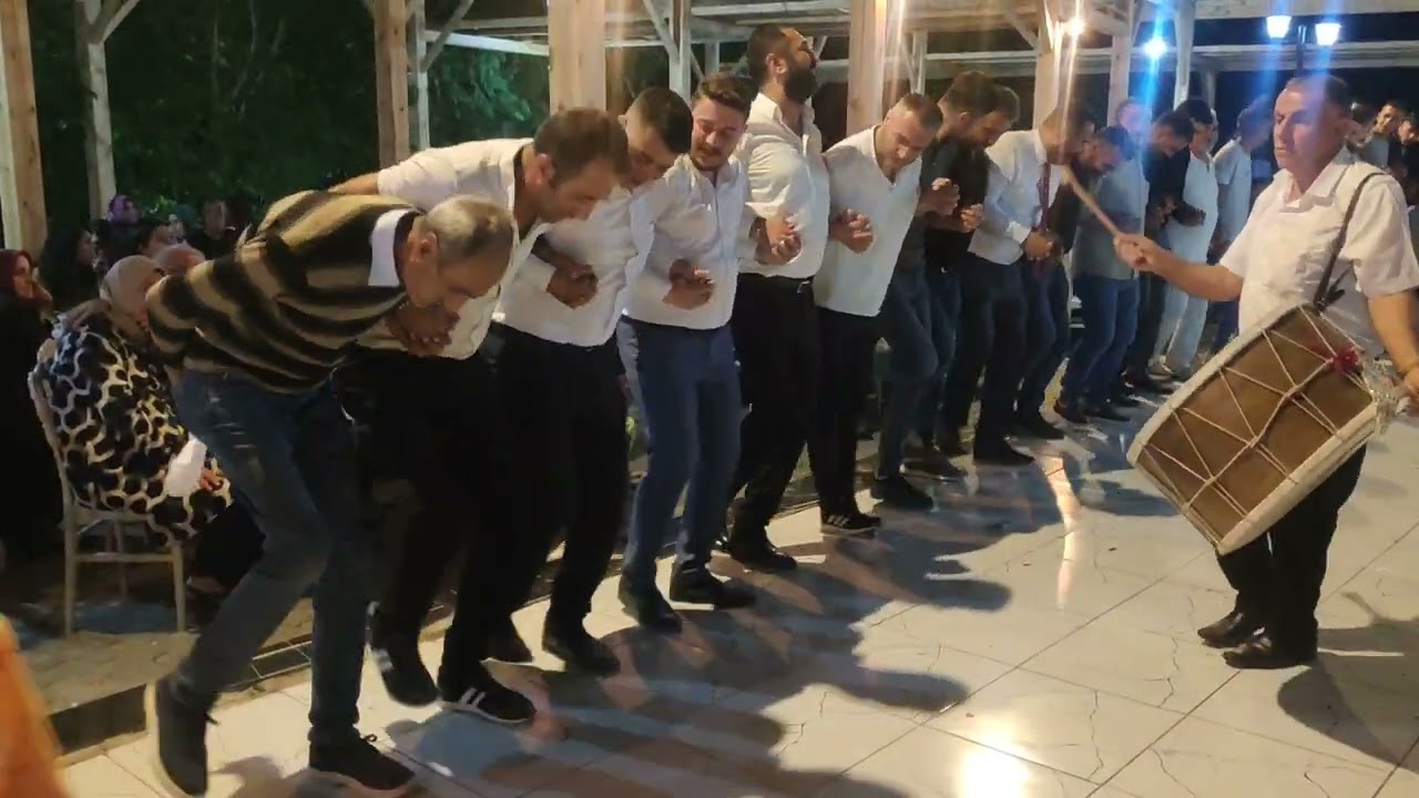 sivas divriği gezeyliler