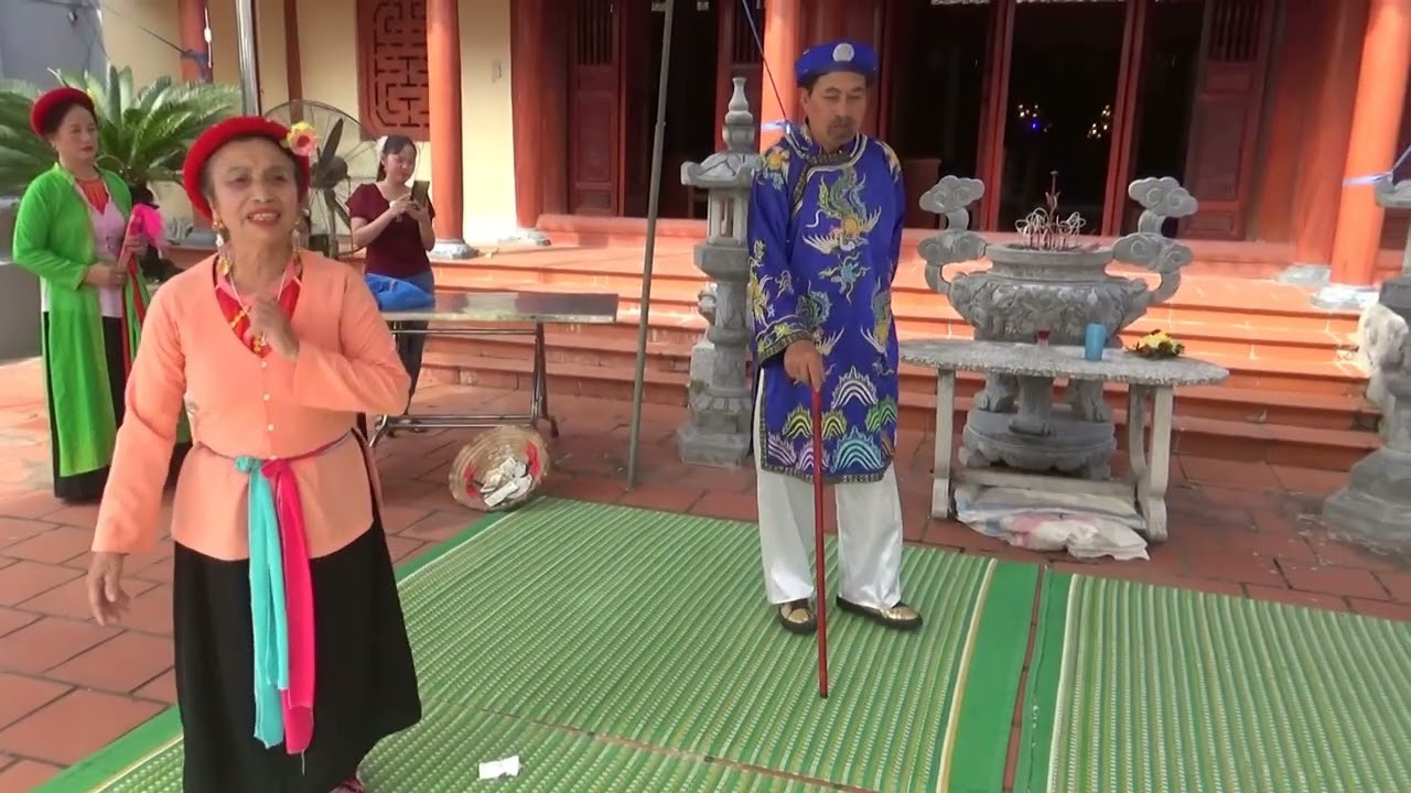 Ngày Giỗ Đức Vua cha Tại Đền Đậu : Thôn Tam Đa Xã Tống Trân : Tỉnh Hưng Yên