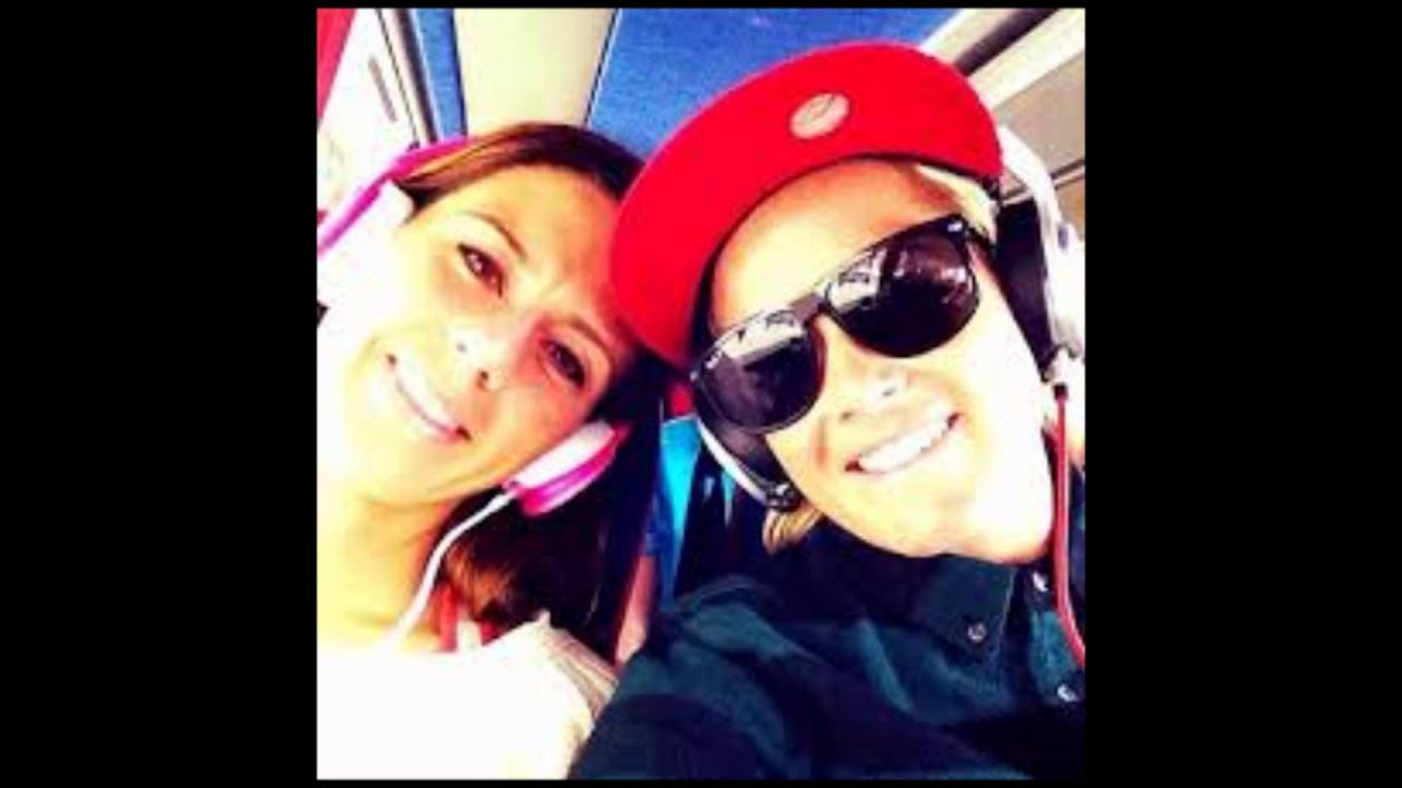 Ali Krieger & Ashlyn Harris ∞ Are you with me?