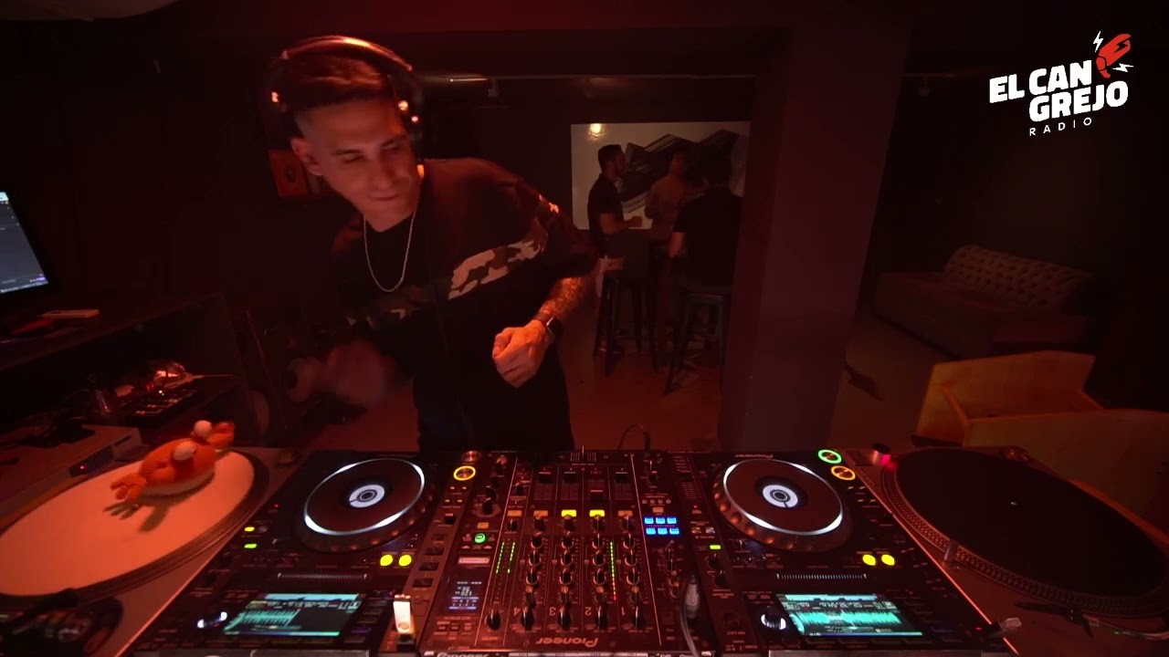 D Tech - DJ Set  RADIO en El Cangrejo Panama / 2024
