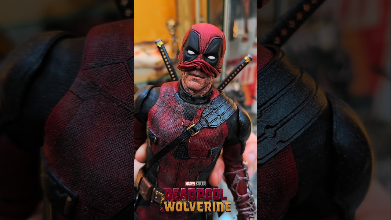 Hot Toys Deadpool (Battling Version) 1/6 Collectible Figure - Deadpool & Wolverine Review #marvel