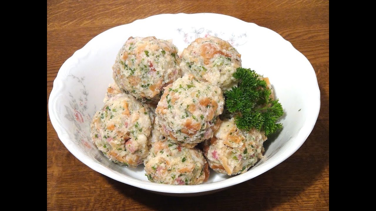 Semmelknödel mit Speck ( oder ohne :D )