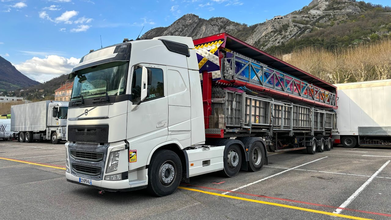 Foire des rameaux Grenoble 2025 : Arrivée des convois forains (Partie 3)
