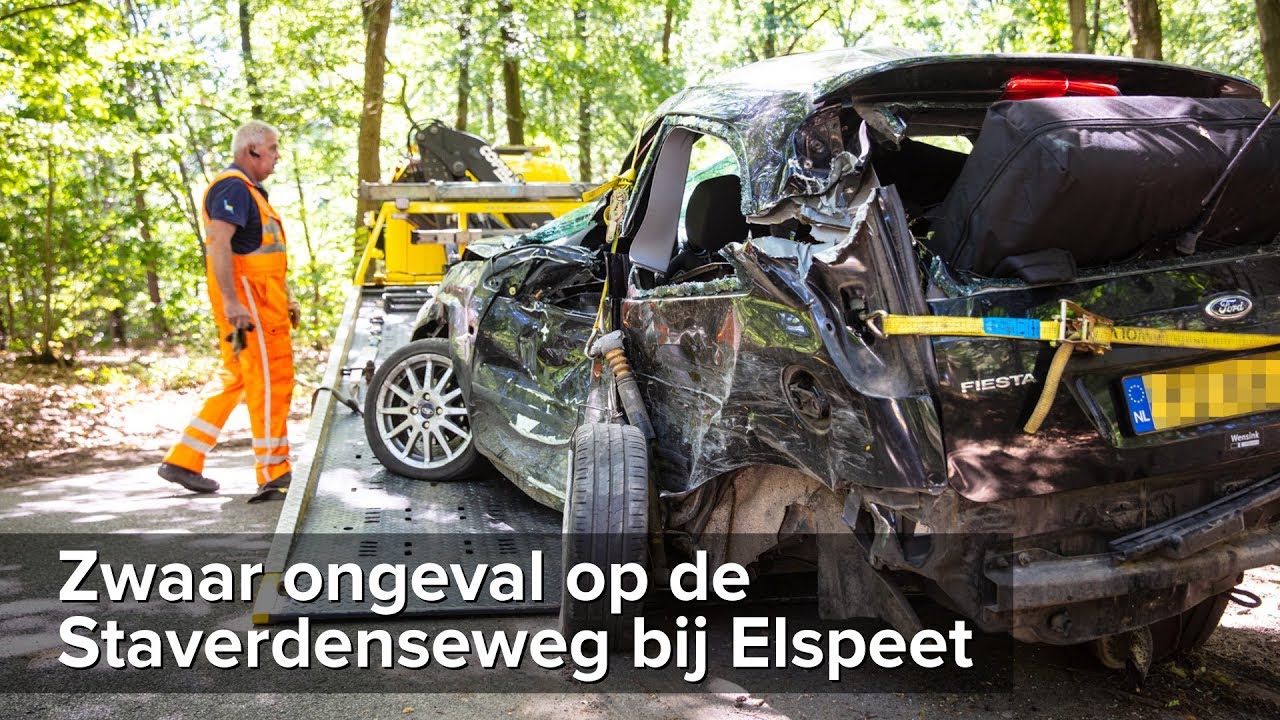 Zwaar ongeval Staverdenseweg Hooiweg Elspeet - &copy;StefanVerkerk.nl
