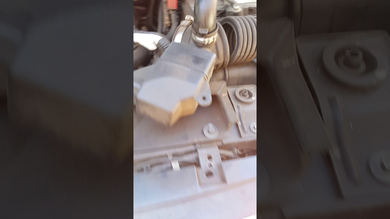 Nissan Sentra 2012 2.0 p0725  p1701 Cómo cambiar el crankshaft sensor
