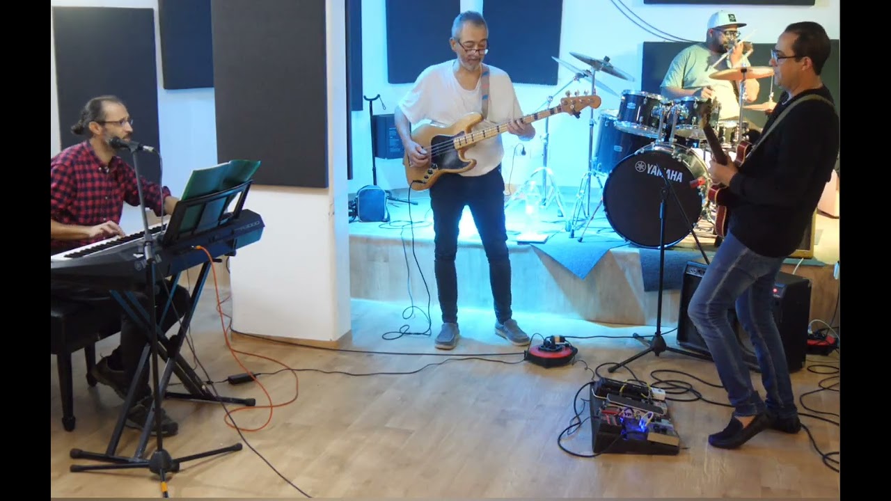 HOOCHIE COOTCHY MAN COVER