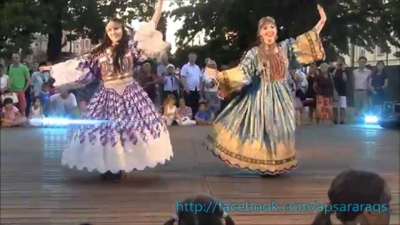 Afghan Qataghani-pop dance by Andheera Duo
