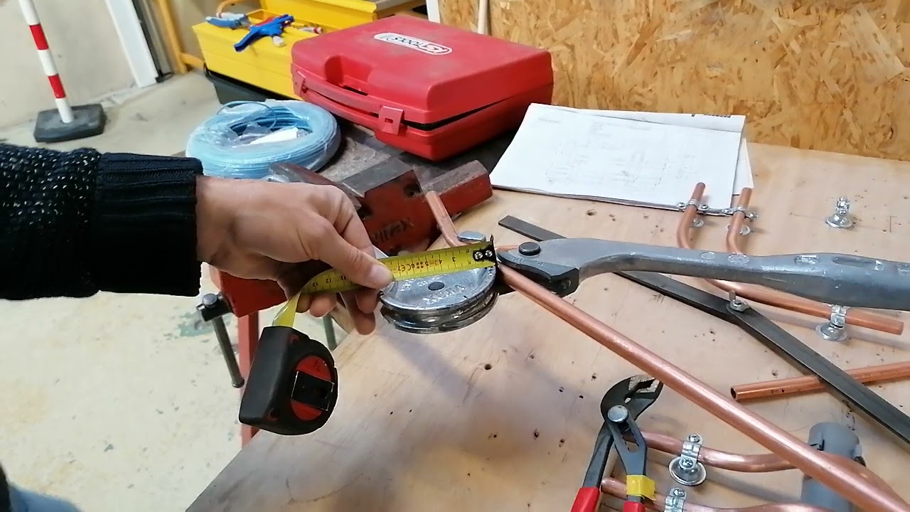 Méthode pour réaliser un pont façonnage tube cuivre (2 baïonnettes)