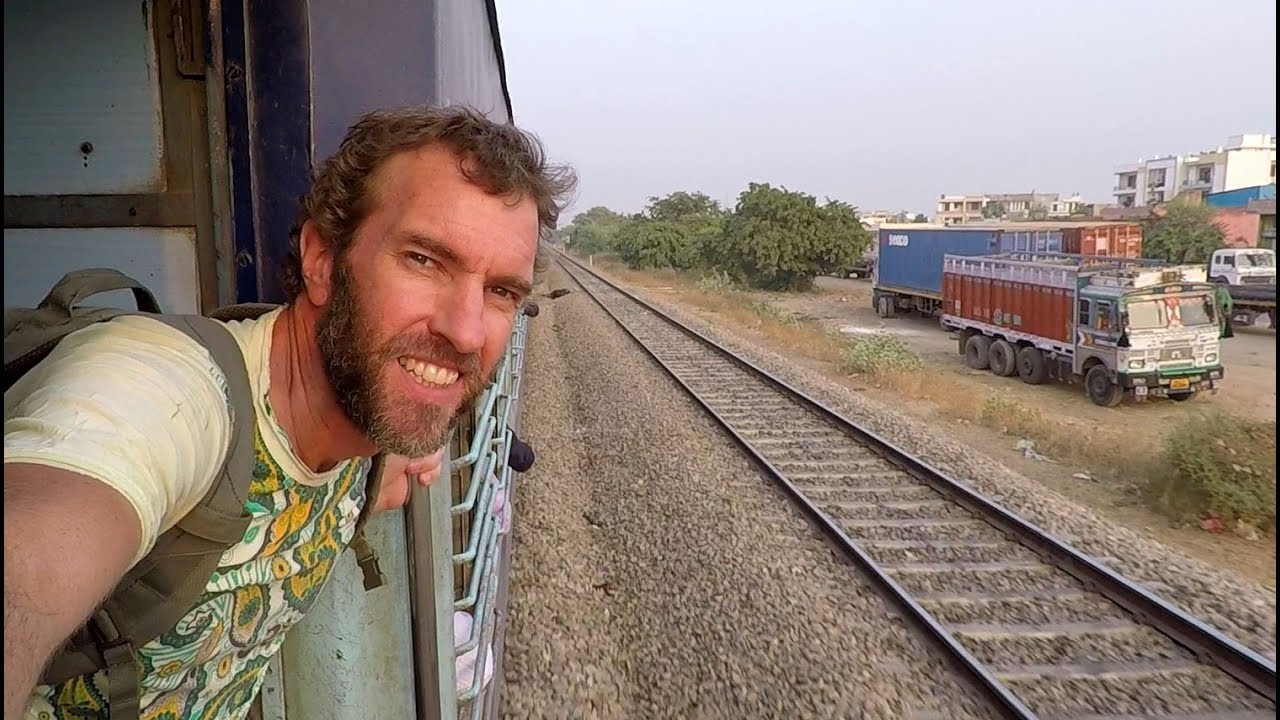 How is Train Travel in INDIA? The Journey to Agra