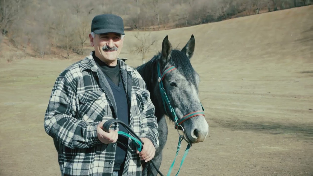 Arajin cragir / Ես հայկական եմ (Dilijan Horseriding)
