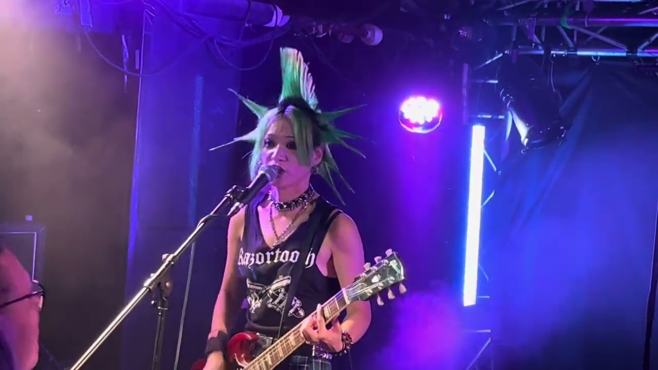 RUMKICKS - Punk Rock Boy (Bar Loose, Helsinki, Finland 18.07.25)