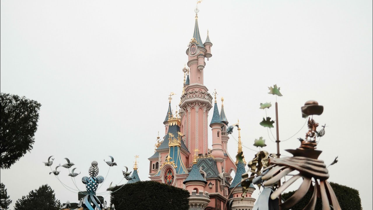 Vlog | In the world of Mickey Mouse