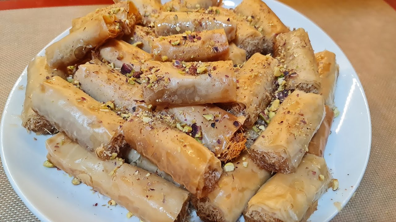 رول الجلاش بحشوة الكنافة والمكسرات