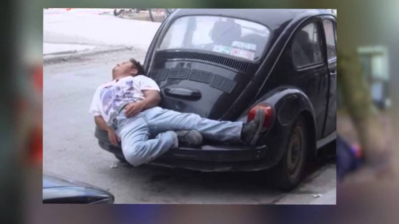 Buknas De Culiacan - Ando Tomando (Audio Oficial)