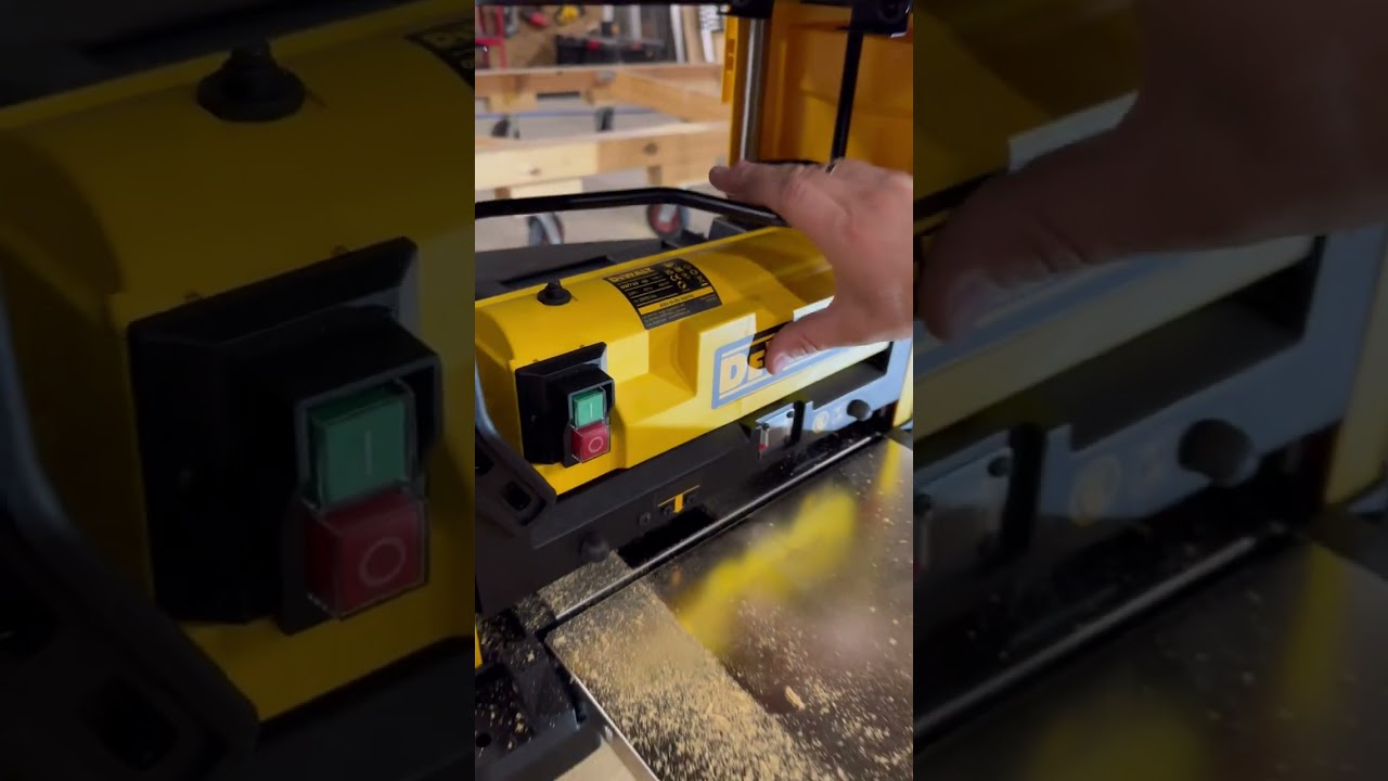Strugarka grubościowa DW733-QS marki DEWALT