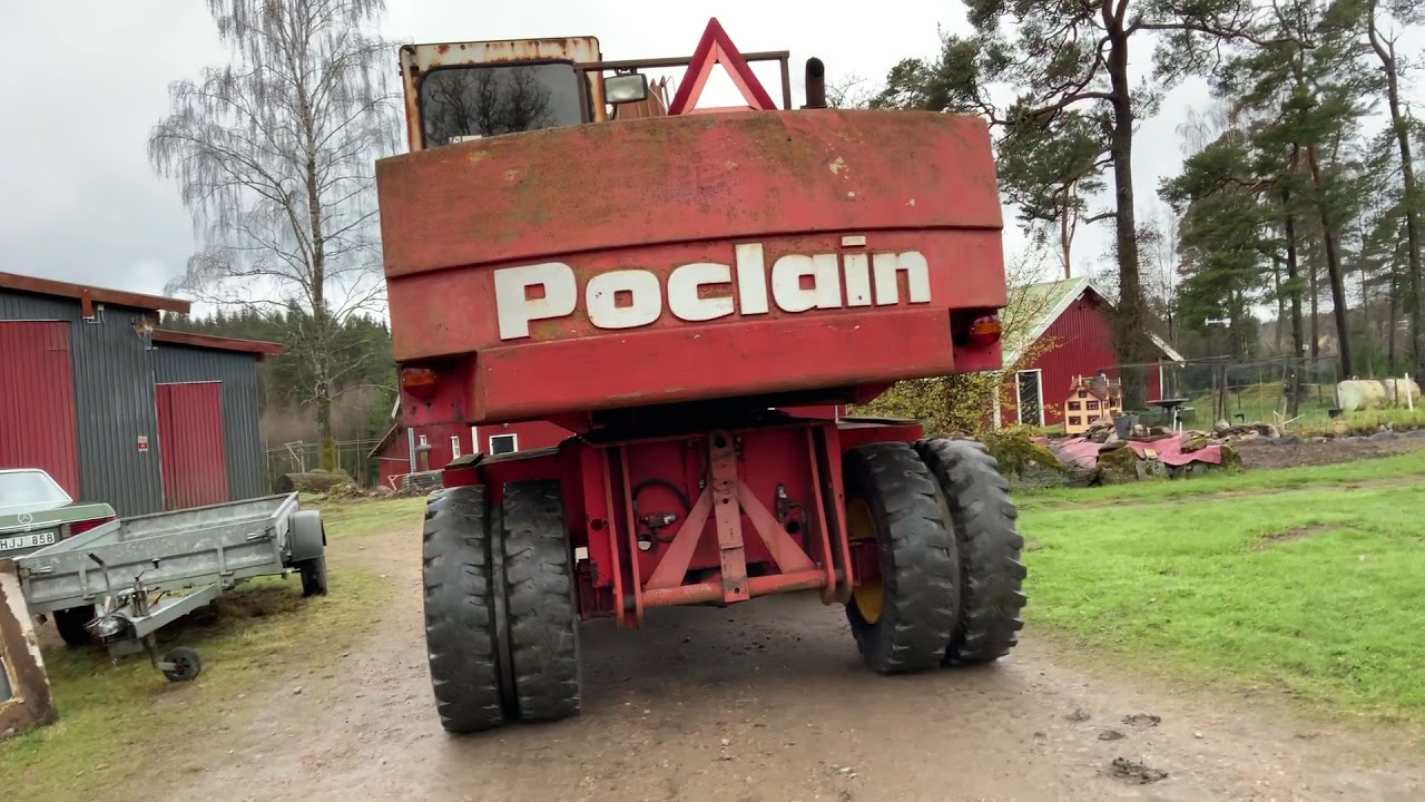 Köp Grävmaskin Poclain 61 + 2 skopor på Klaravik