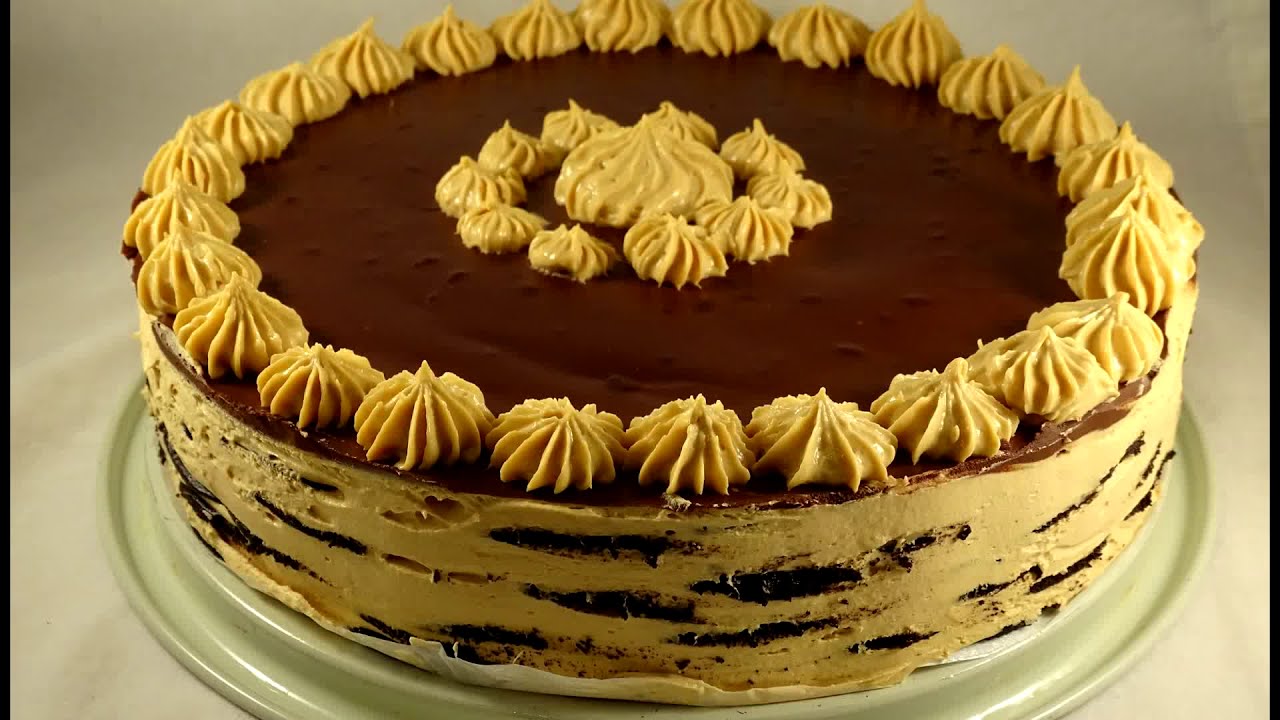 Chocolate and Dulce  de Leche Icebox Cake (Argentinian Chocotorta)
