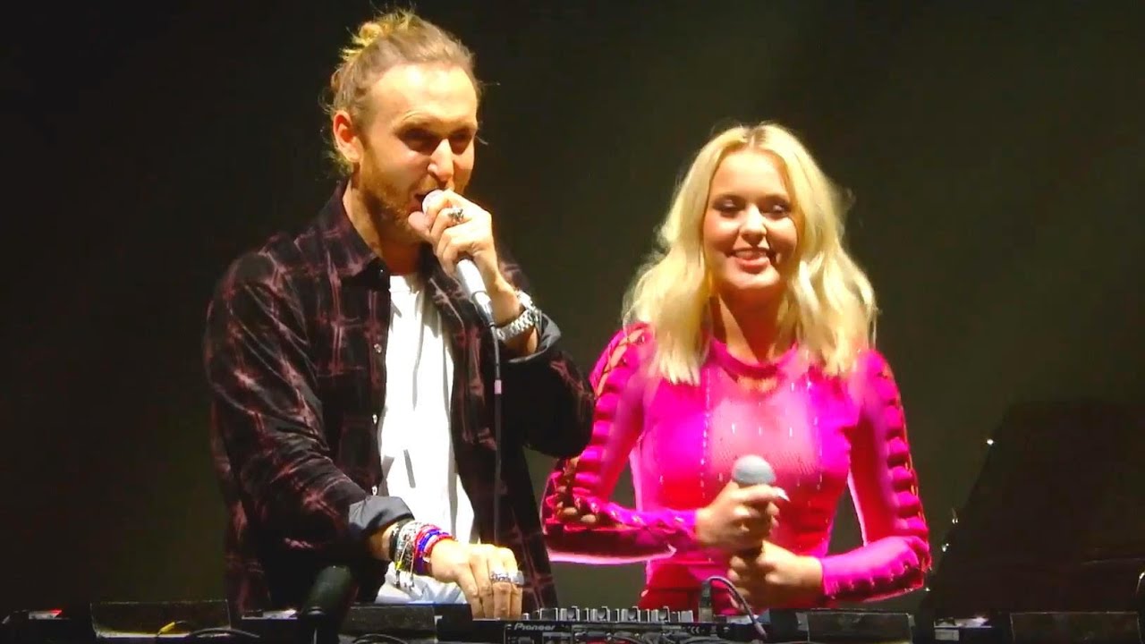David Guetta ft. Zara Larsson - This One's For You - Live - UEFA EURO 2016&trade; Official Song