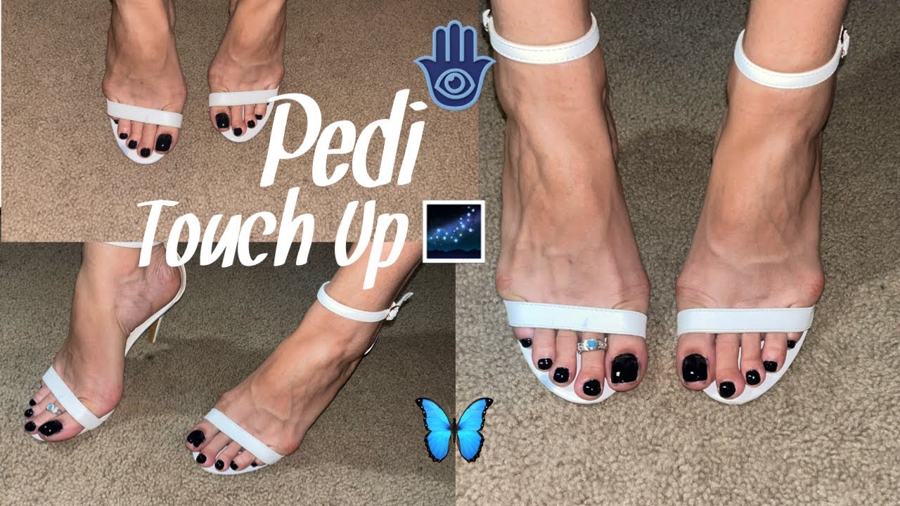 DIY Pedicure Touch-Up | Dark Blue Nail Polish