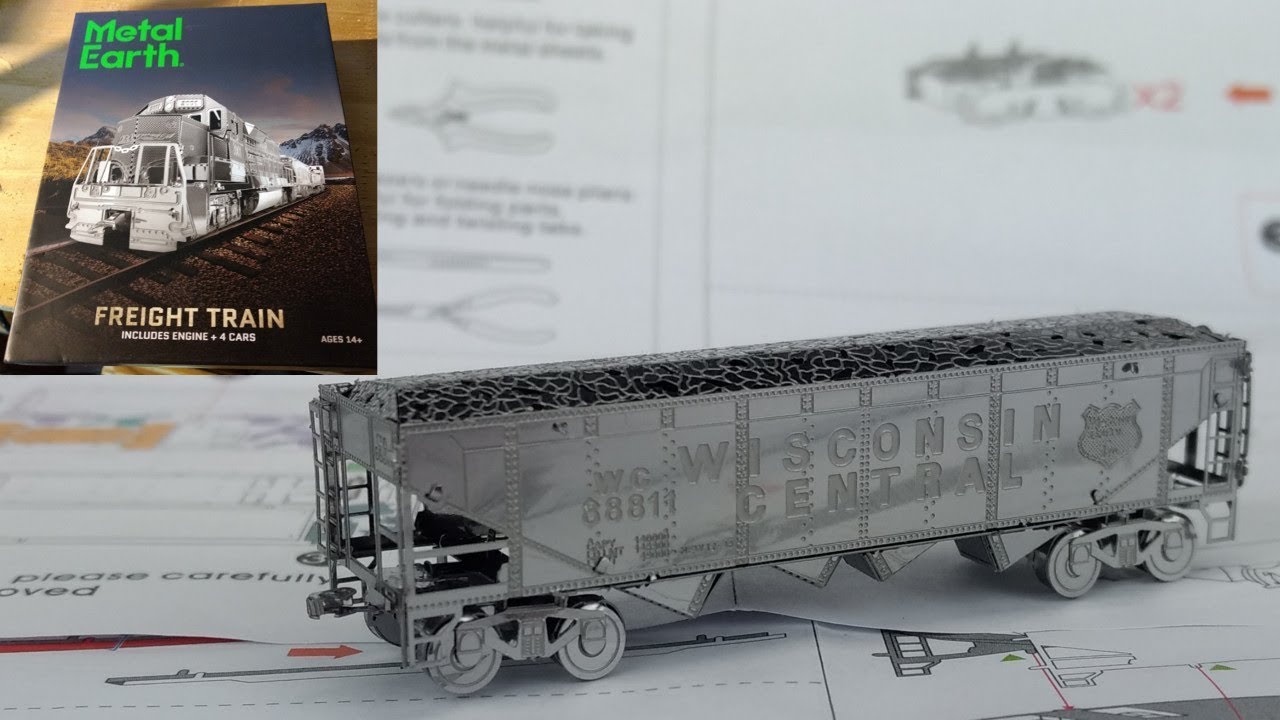 Metal Earth Build - Freight Train gift box- Gondola