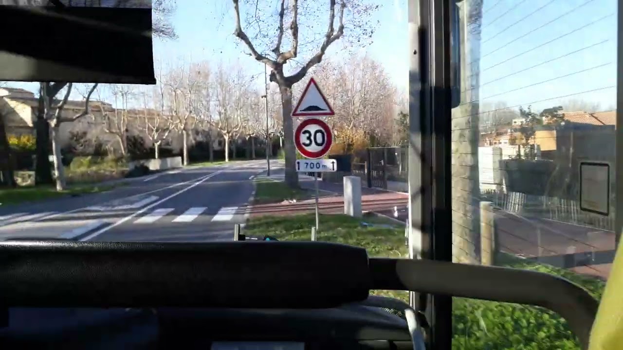 Bus Ride (Front View) | Lio car Occitanie 542 🚏 Stade → 🚏 Rp Bd Desnoyer (Saint-Cyprien)