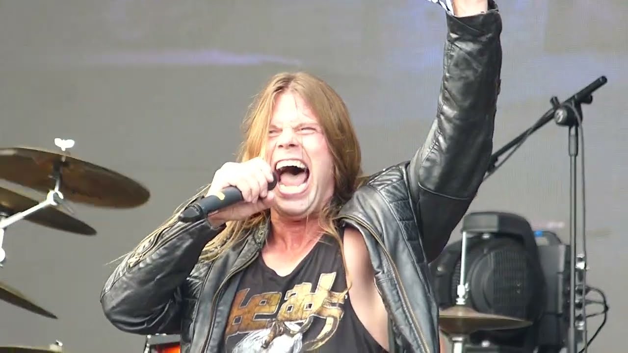 H.E.A.T. - Dangerous Ground (Summer Breeze Brasil, São Paulo, 30.04.23)