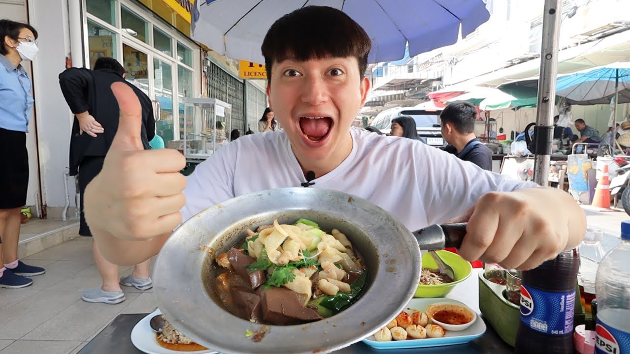 Best Street Food Duck Noodles in Bangkok, Thailand🔥🇹🇭