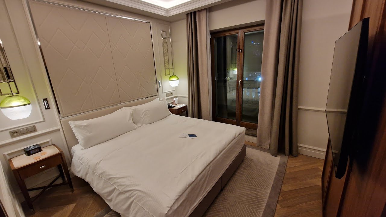 Intercontinental Athénée Palace Bucharest Room Tour.