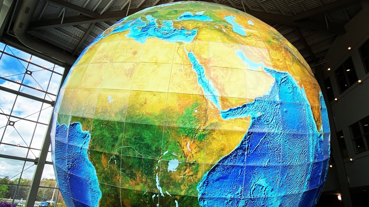 EARTHA - Largest Globe on Earth - Yarmouth, ME