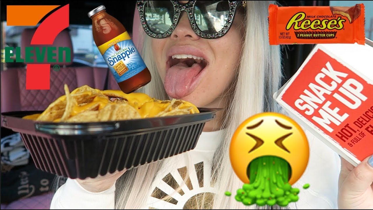gross gas station food eating show (7 ELEVEN MUKBANG)